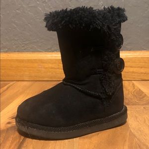 Black toddler / girls boots. Size 6